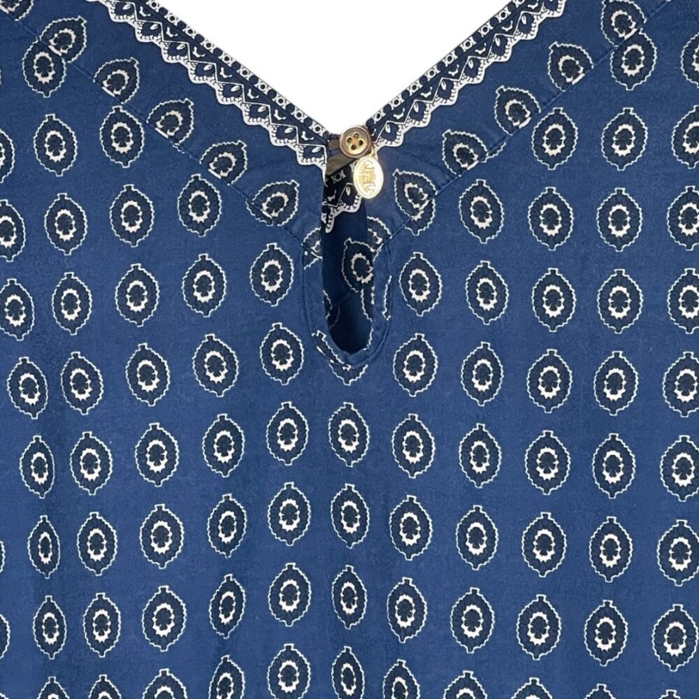 JUICY COUTURE GEOMETRIC BLUE V-NECK SHIFT DRESS - Picture 9 of 11